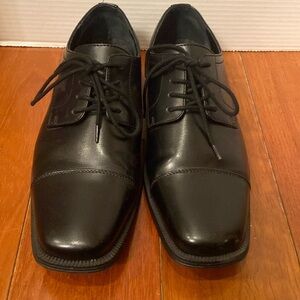Men’s Alfani  black lace up square toe Dress Shoes sz 11